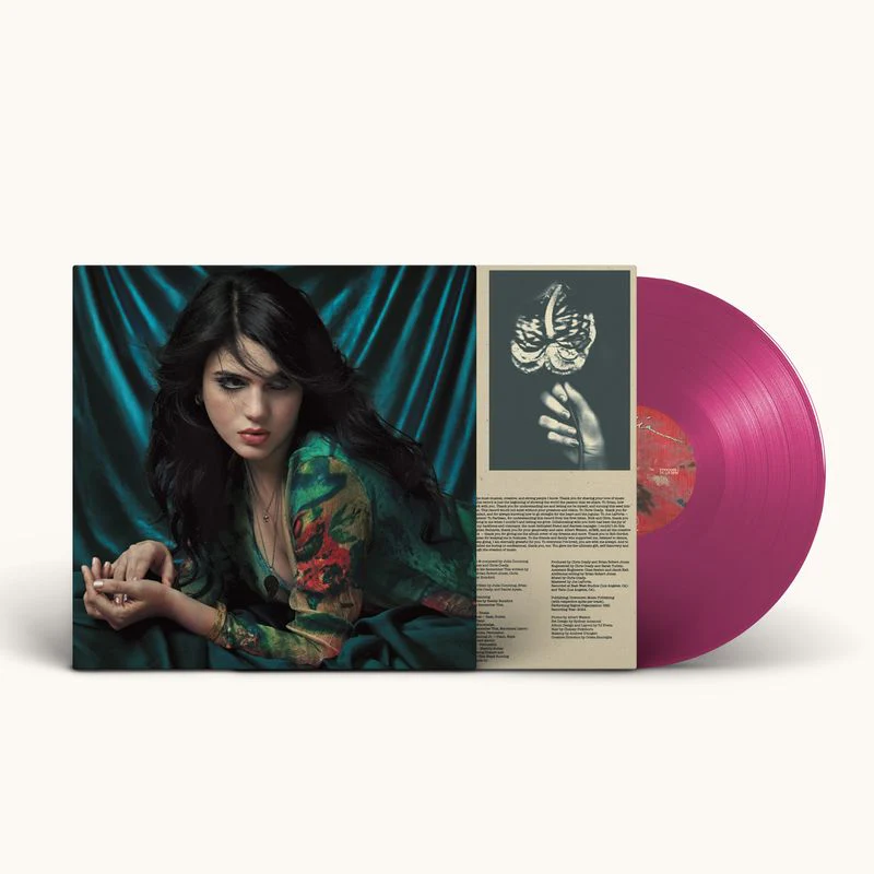Julia - Image 4