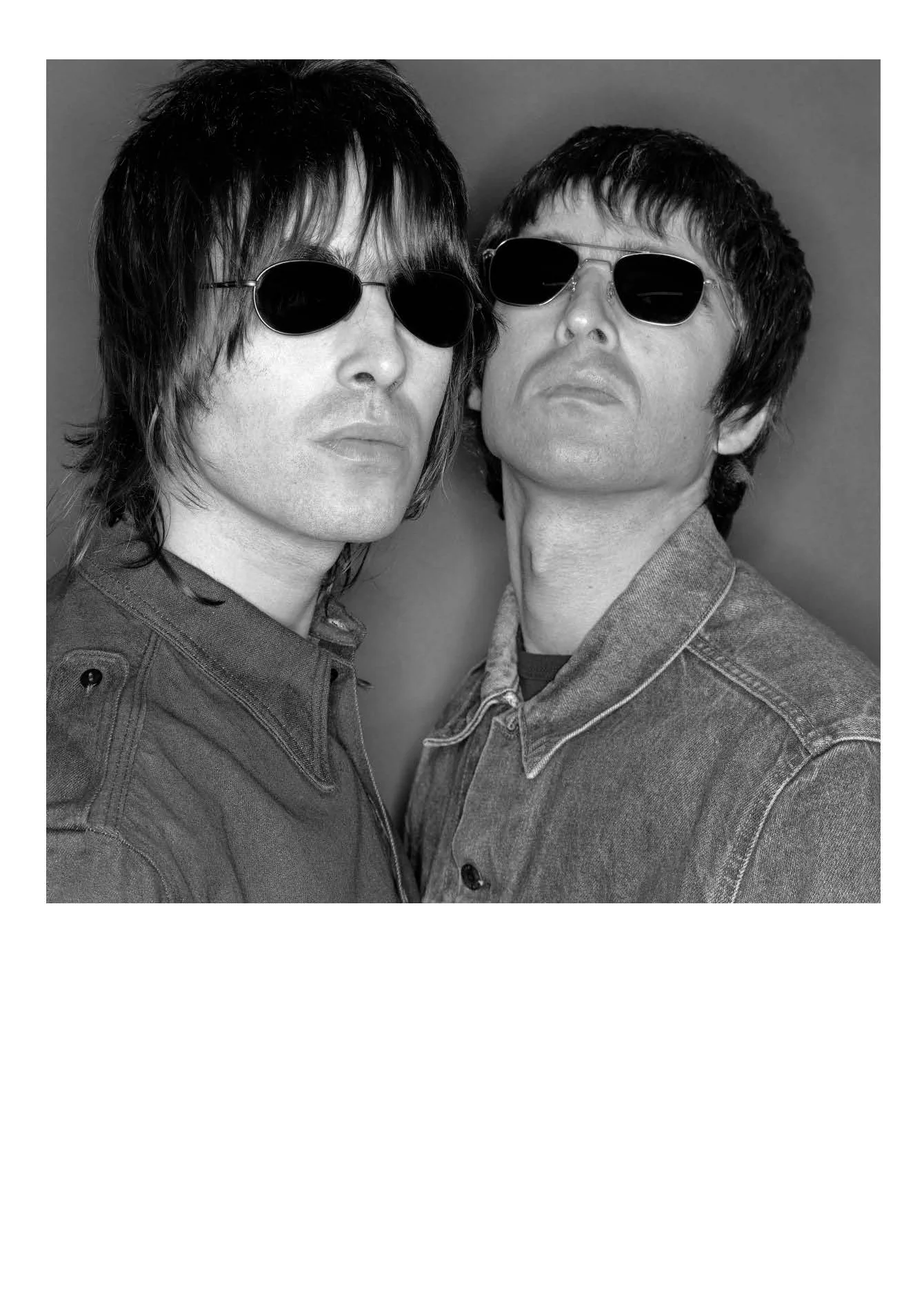 Roll With It: Oasis in Photographs 1994–2002 - Image 6