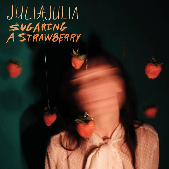 Sugaring A Strawberry