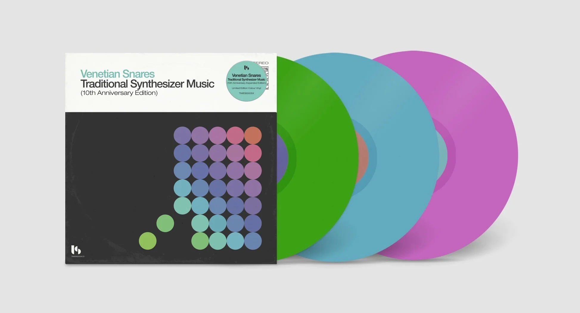 Traditional Synthesizer Music (10th Anniversary Edition) - Image 2